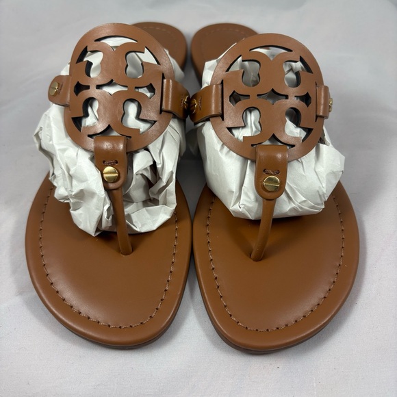 TORY BURCH NEW Miller Sandals Tan Leather Logo Thong Sandals Size 8.5M - Picture 1 of 5